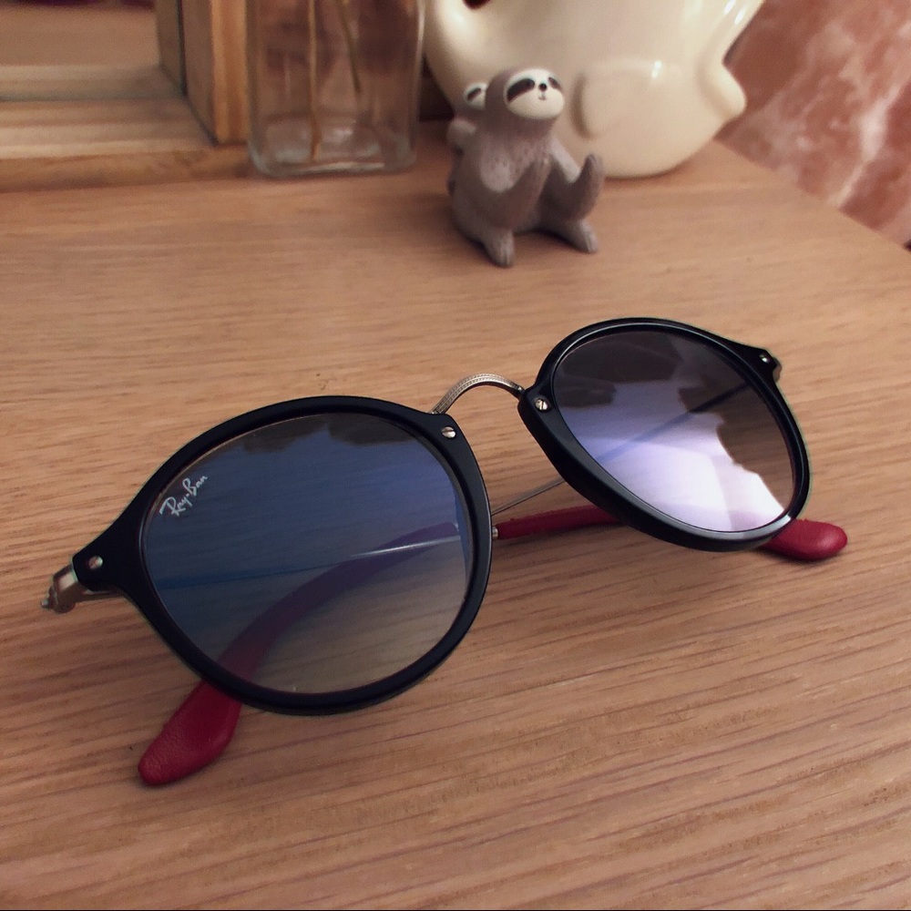 Rayban Scuderia Ferrari RB2447NM sunglasses